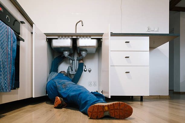 Professional Pipe Repair technician working in Lane City, TX